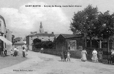 Iconographie - Entrée du bourg, route Saint-Hilaire