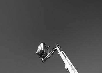 Iconographie - Nacelle des services techniques municipaux