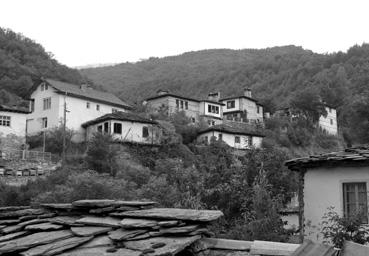 Iconographie - Vallée de la Cepelarska, maisons traditionnelles