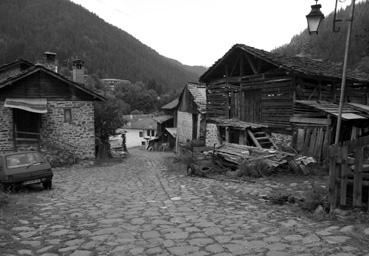 Iconographie - Siroka Laka - Maisons du village