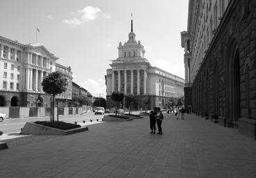 Iconographie - Sofia - Au fond, le palais présidentiel