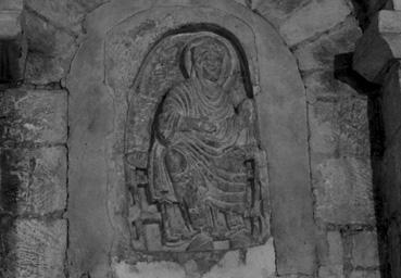 Iconographie - L'église Sainte-Radegonde -Sculpture dans l'entrée