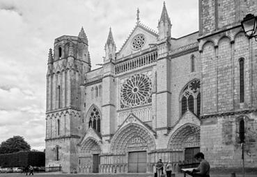 Iconographie - La cathédrale Saint-Pierre de Poitiers