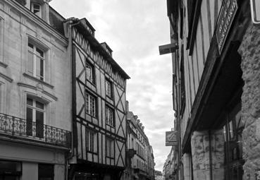 Iconographie - Rue près de l'église Notre-Dame de la Grande