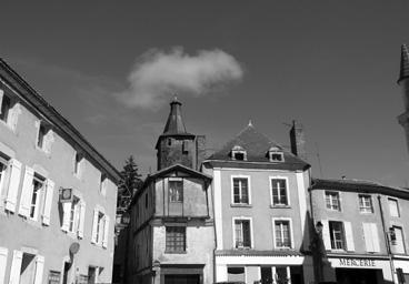 Iconographie - Immeubles anciens place de l'Eglise