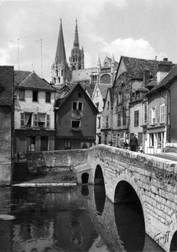 Iconographie - Vieux ponts sur l'Eure, cathédrale