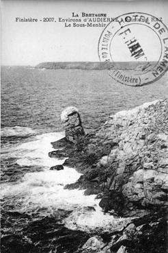Iconographie - Pointe du Raz, Le Sous-menhir