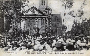 Iconographie - Fête de la Victoire (l'arc de Triomphe)