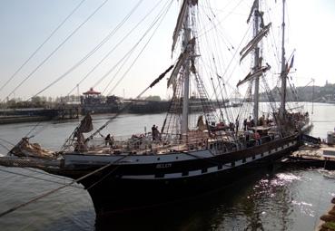 Iconographie - Le Belem à quai