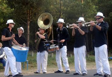 Iconographie - Big band, durant le festival Nomade