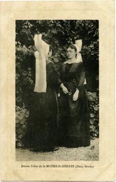 Iconographie - Jeunes filles de La Mothe-Saint-Héray