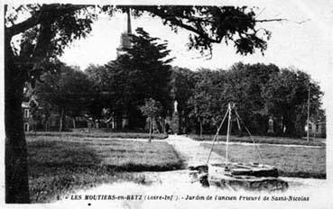 Iconographie - Jardin de l'ancien prieuré de Saint-Nicolas