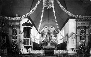 Iconographie - Intérieur d'une église décorée pour la bénédiction de Ste Thérèse