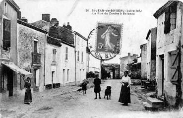 Iconographie - La Rue du Centre à Boiseau