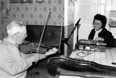 Iconographie - André Bourriaud au violon, Chantal Marchesson, prise de son