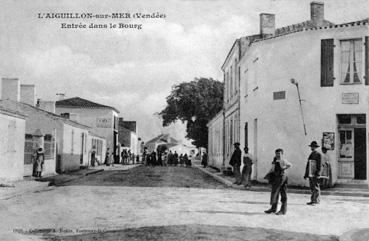 Iconographie - Entrée dans le bourg