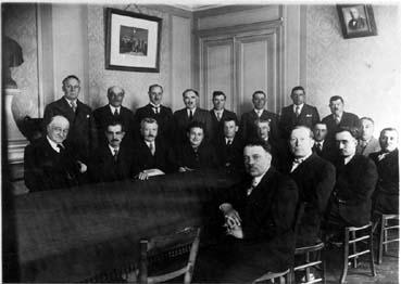 Iconographie - Les membres du Conseil Municipal le 20 mai 1935
