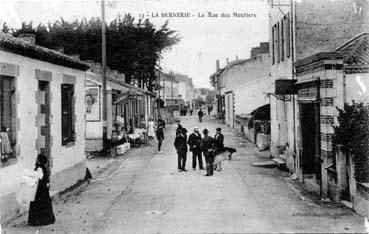 Iconographie - La rue des Moutiers