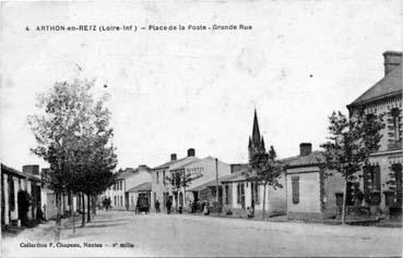 Iconographie - Place de la Poste - Grande Rue