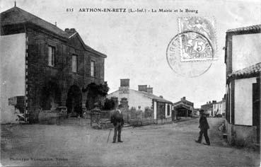 Iconographie - La mairie et le bourg