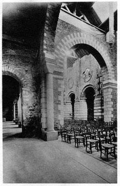 Iconographie - Intérieur de l'église abbatiale carolingienne