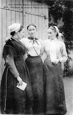 Iconographie - Groupe de jeunes filles de Guérande