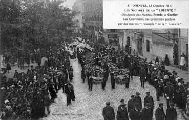 Iconographie - Les victimes de la "Liberté", obsèques des Nantais Pernès et Gautier