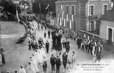 Iconographie - Procession de la Fête-Dieu - Boulevard de l'Eperon