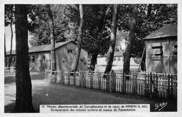 Iconographie - Mindin - Maison de convalescence - Baraquements des colonies