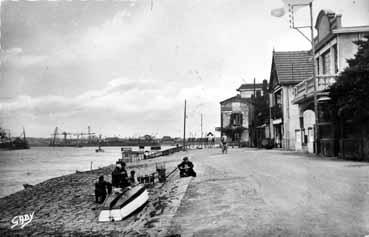 Iconographie - Trentemoult - Quai Jean Bart et vue sur la Loire