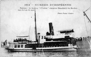 Iconographie - Le bateau l'Union emmène Messieurs les Boches aux bains de mer