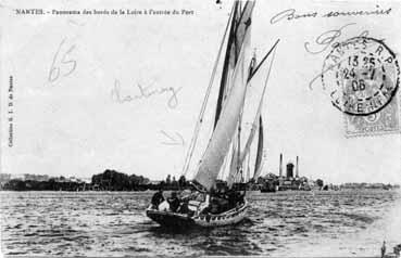 Iconographie - Panorama des bords de la Loire à l'entrée du port