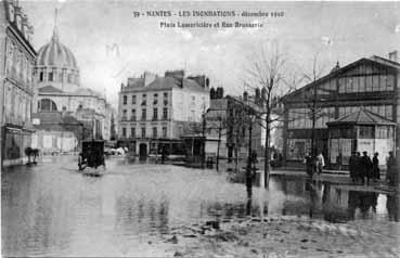 Iconographie - Les inondations, place Lamoricière et rue Brasserie