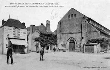 Iconographie - Ancienne église où se trouve le tombeau de St-Philbert