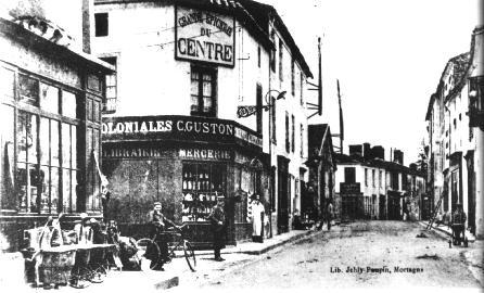 Iconographie - La Grande-Rue (épicerie du Centre - C.Guston)