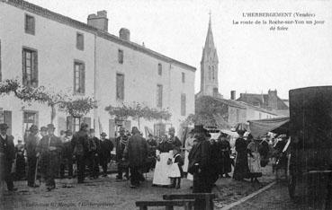 Iconographie - La route de la Roche sur Yon un jour de foire