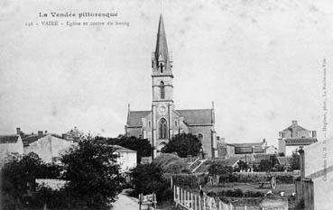 Iconographie - L'église et centre du bourg