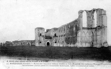 Iconographie - Ruines de l'ancienne abbaye fondée en 959....