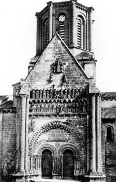 iconographie - Eglise classée - Détail du portail
