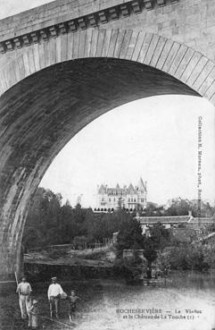 Iconographie - Le viaduc et le château de la Touche (1)