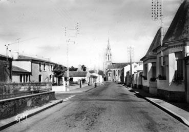 Iconographie - Grande Rue et l'église