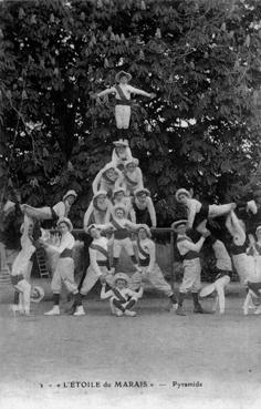 Iconographie - L'Etoile du Marais - Pyramide