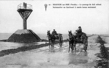 Iconographie - Le passage du Gois reliant Noirmoutier au continent à marée basse