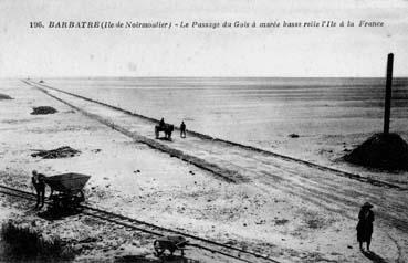 Iconographie - Le passage du Gois à marée basse reliant l'île à la France