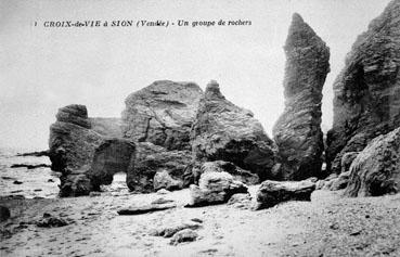 Iconographie - Un groupe de rochers