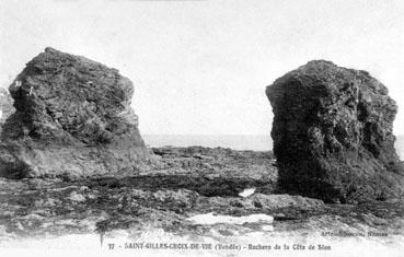 Iconographie - La Roche percée à marée montante