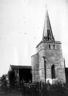 Iconographie - Travaux sur l'église le 4 septembre 1900