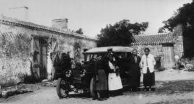 Iconographie - Automobile au Dr Marcel Baudoin à Beaumanoir