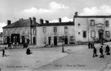 Iconographie - Place de l'église