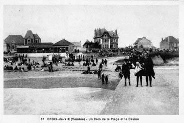 Iconographie - Un coin de la plage et du Casino